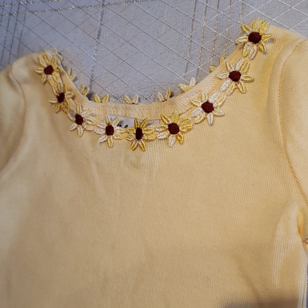 Girls 2T NEW Top Shirt Long Sleeve Tee Embroidered - Picture 4 of 11
